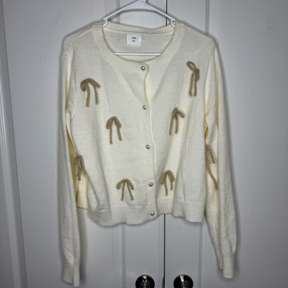 Luna Ivy Women's Cream Cardigan with Bow Accents